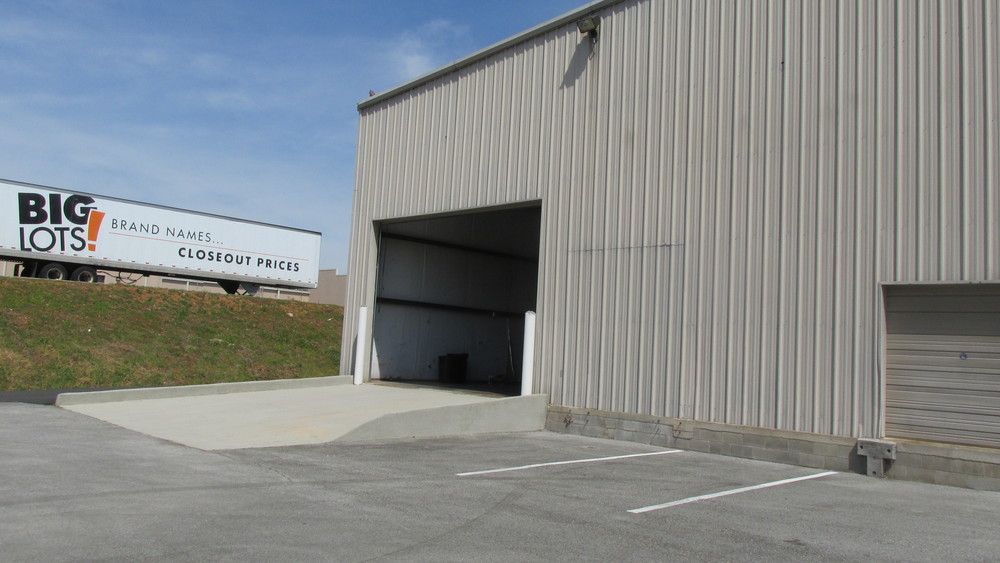 6241 University Dr NW, Huntsville, AL 35806
